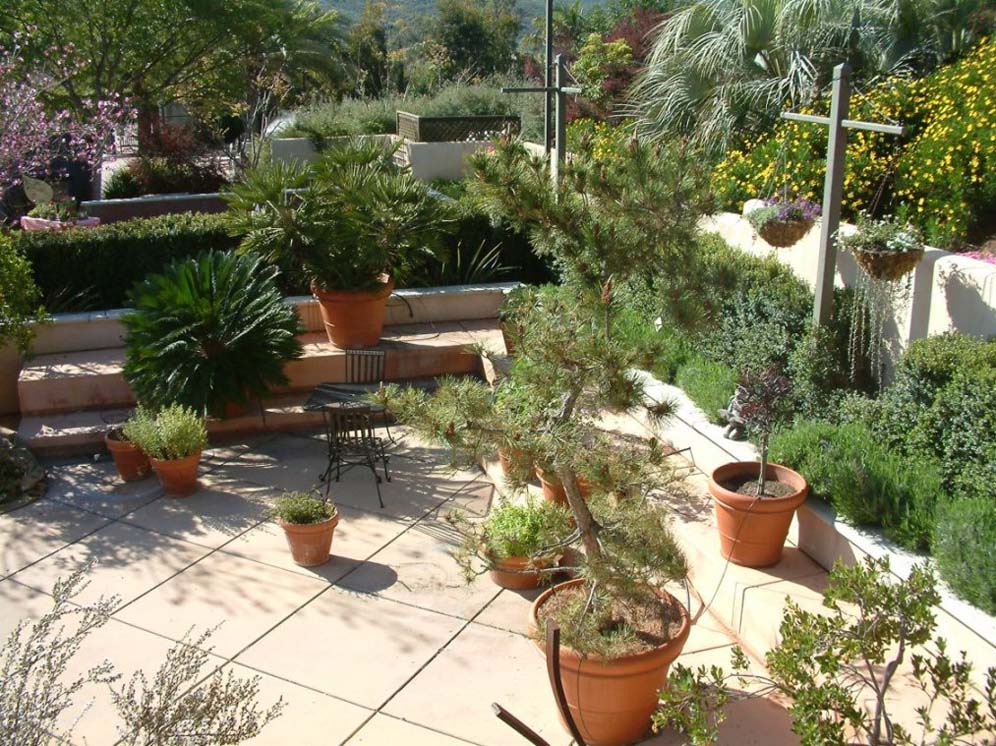 Pot Heaven Patio
